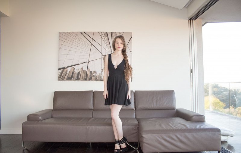Марта, 24